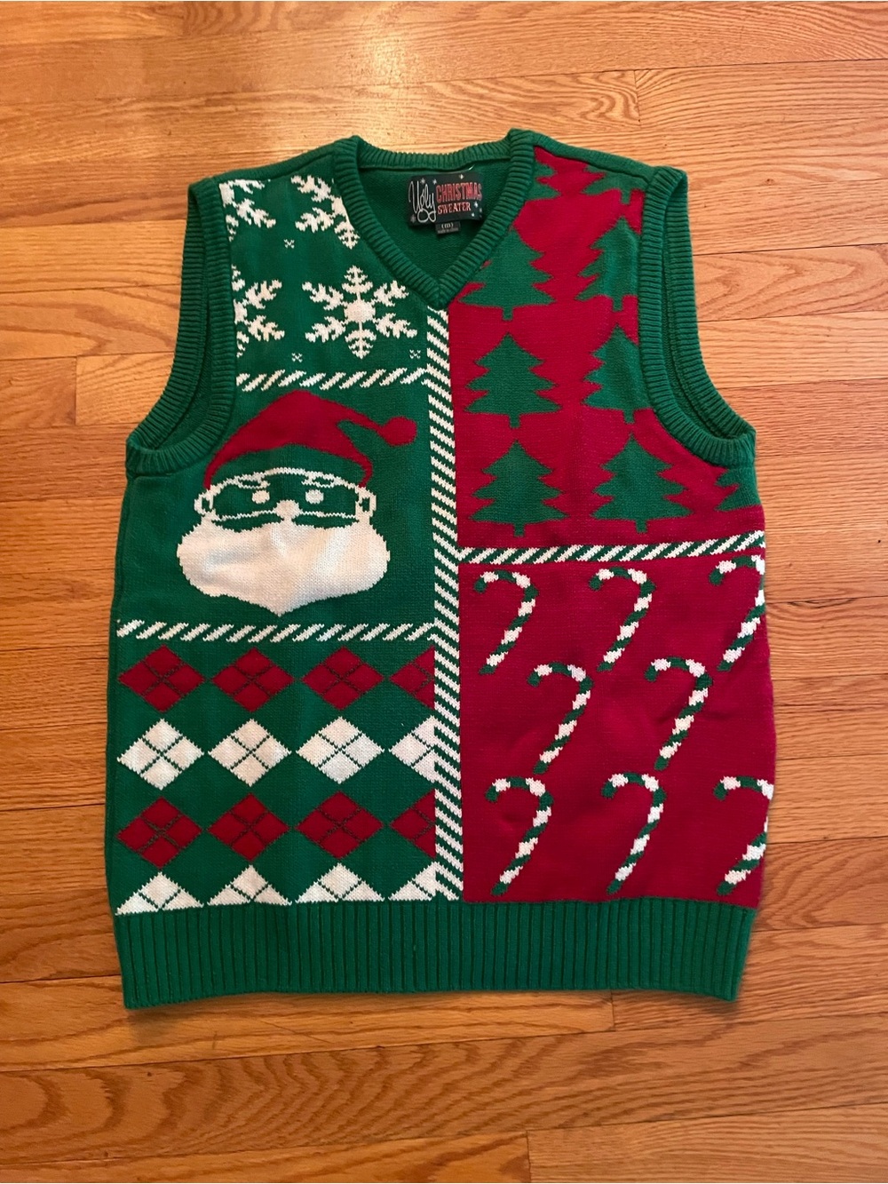 Ugly Christmas Sweater Vest Mens Unisex size Medium Red Green White